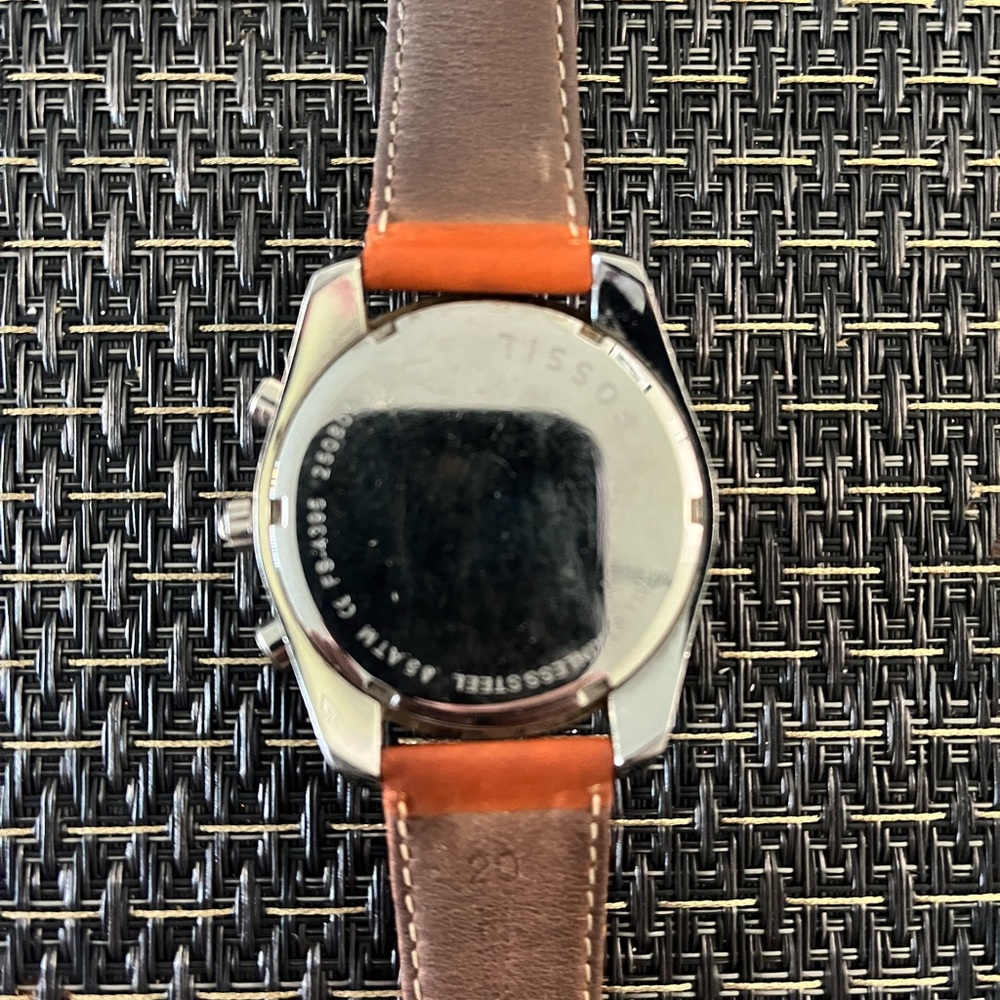 Fossil Watch - Picture 6 of 6